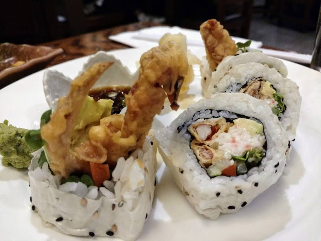 Uoko Japanese Cuisine | restaurant | 17582 17th St #103, Tustin, CA 92780, USA | 7148382300 OR +1 714-838-2300