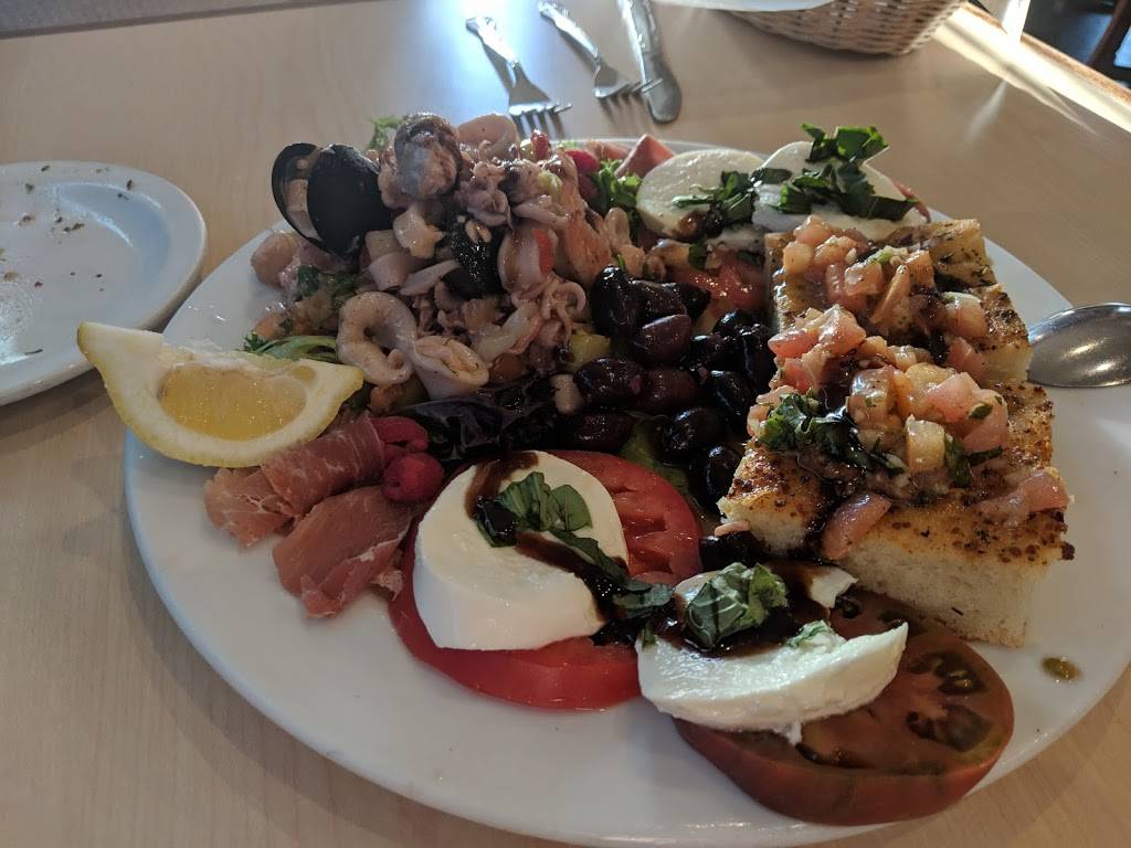 Trattoria Cattaneo | restaurant | 2700 Yulupa Ave, Santa Rosa, CA 95405, USA | 7075429050 OR +1 707-542-9050