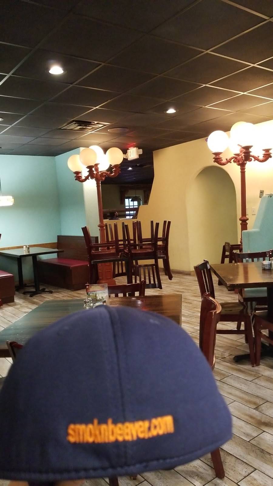 Casa Fuentes | restaurant | 2930 N Main St, Decatur, IL 62526, USA | 2173308004 OR +1 217-330-8004