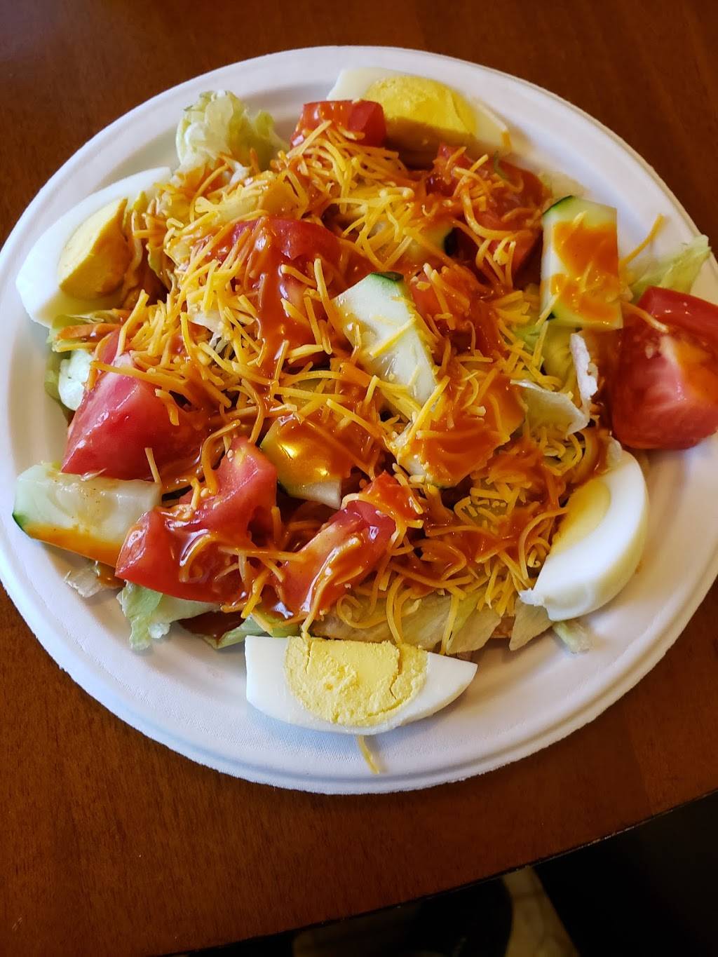 Karol`s Kitchen And Catering | restaurant | 8430 W Vienna Ave, Milwaukee, WI 53222, USA | 4143136363 OR +1 414-313-6363