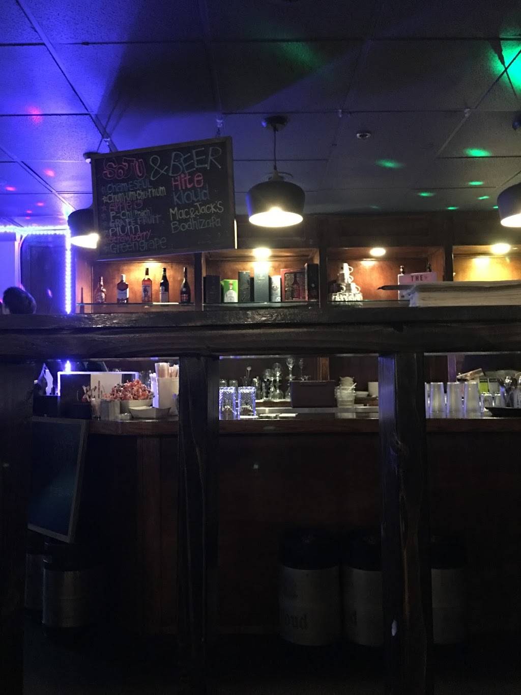 Shin Sung Chicken Underground | restaurant | 1805 S 316th St #106, Federal Way, WA 98003, USA | 2538399292 OR +1 253-839-9292