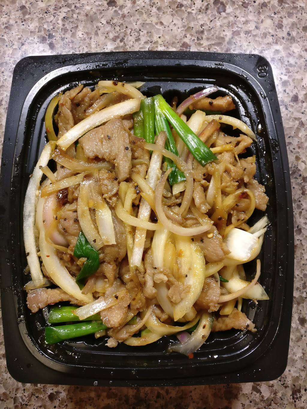 Zume Asian Cuisine | restaurant | 15470 Andrews Dr #22B, Denver, CO 80239, USA | 3033078798 OR +1 303-307-8798