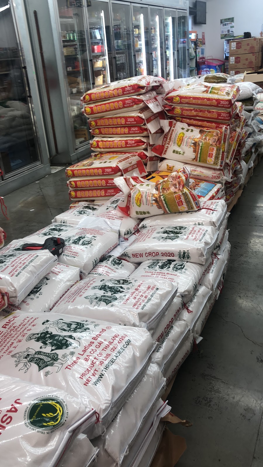 Pothong Market | meal takeaway | 3540 Norwood Ave, Sacramento, CA 95838, USA | 9166460667 OR +1 916-646-0667