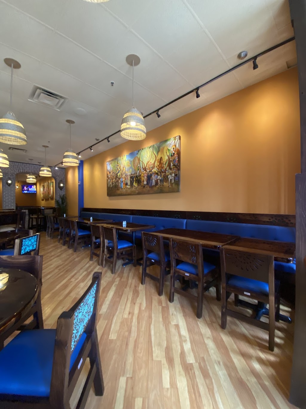 COYOACÁN COCINA & TEQUILA | restaurant | 7025 Co Rd 46A Suite 1011, Lake Mary, FL 32746, USA | 4076981760 OR +1 407-698-1760