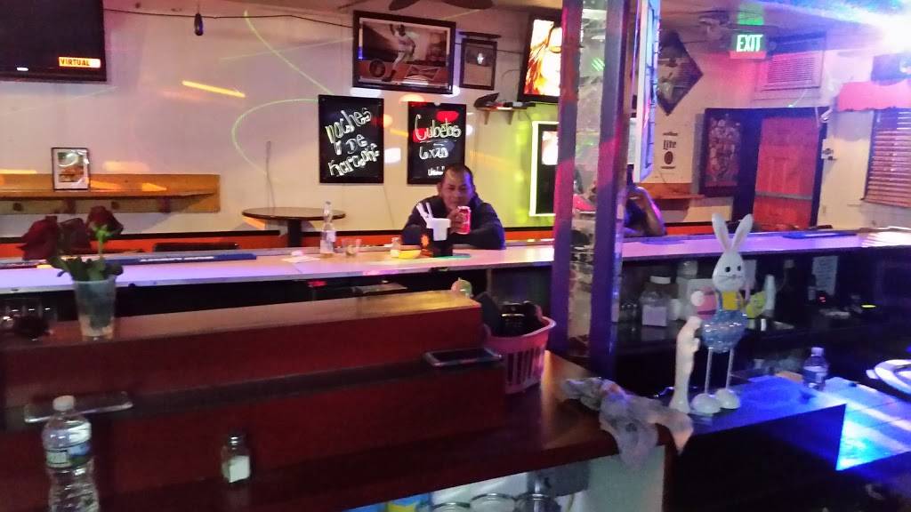 Extasis Bar and Restaurant | restaurant | 3927 E Lombard St, Baltimore, MD 21224, USA | 4103423068 OR +1 410-342-3068