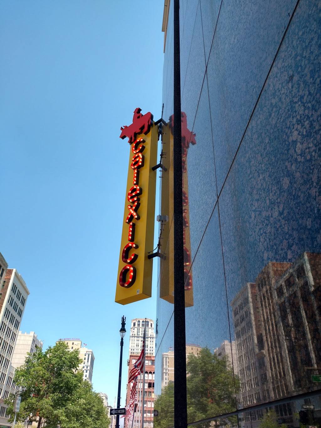 Calexico Detroit | restaurant | 1040 Woodward Ave, Detroit, MI 48226, USA | 3132626361 OR +1 313-262-6361