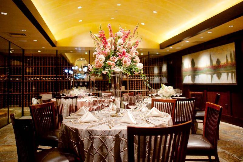 Del Friscos Double Eagle Steakhouse | restaurant | 4725 Piedmont Row Dr Suite 170, Charlotte, NC 28210, USA | 7045525502 OR +1 704-552-5502