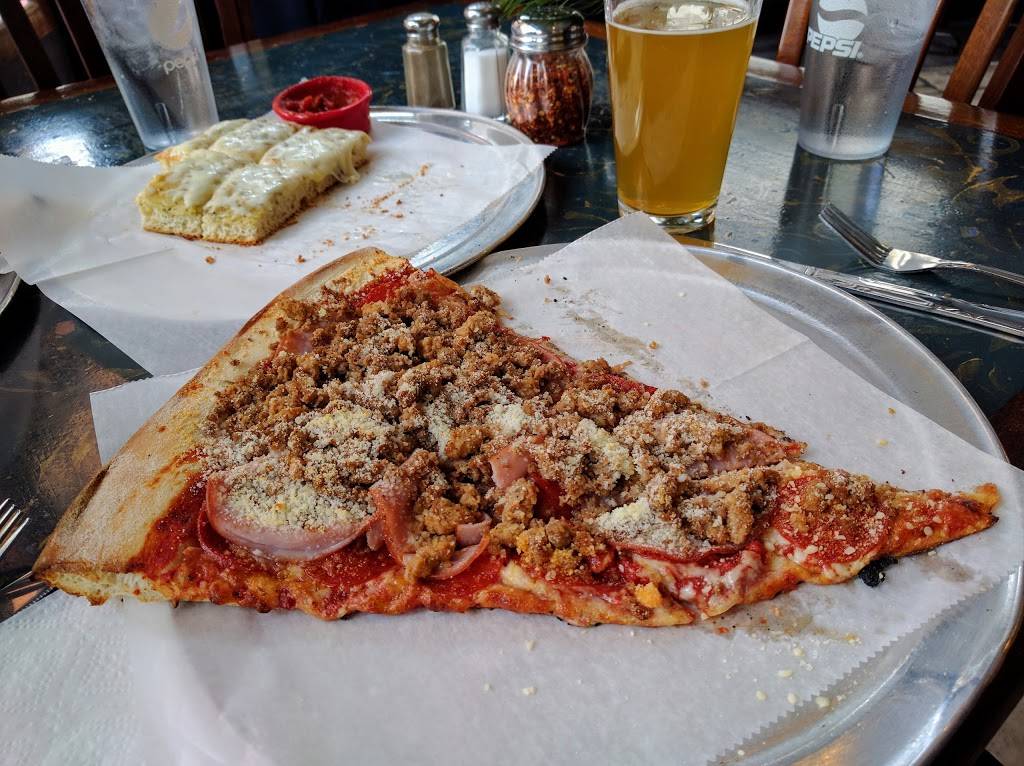 Milwaukee Delicatessen Company | restaurant | 101 W 9th St, Kansas City, MO 64105, USA | 8164716900 OR +1 816-471-6900