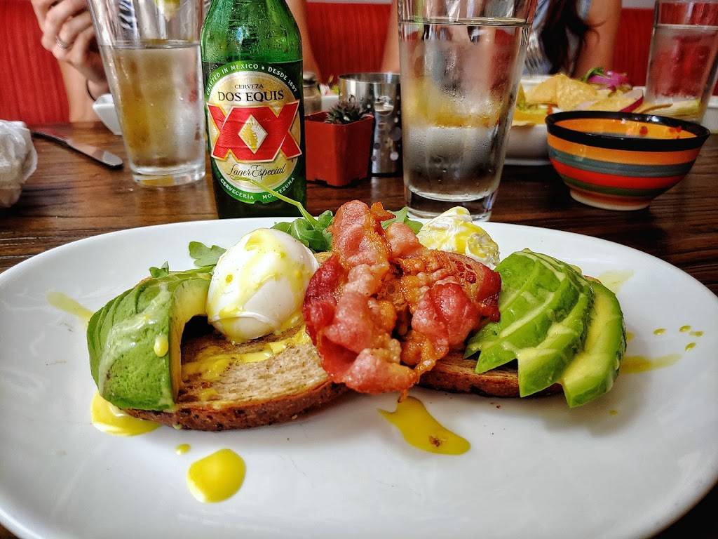 Coco Cocina Mexicana | restaurant | 100 S Eola Dr Unit 104, Orlando, FL 32801, USA | 4076015750 OR +1 407-601-5750