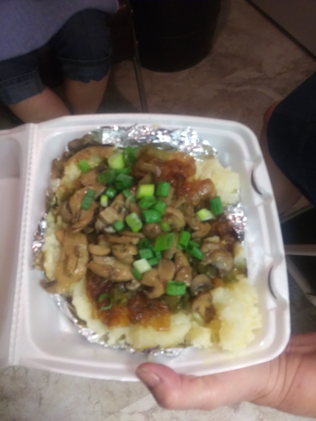 Three Potato More | restaurant | 1600 Metro Dr, Alexandria, LA 71301, USA | 3184874274 OR +1 318-487-4274