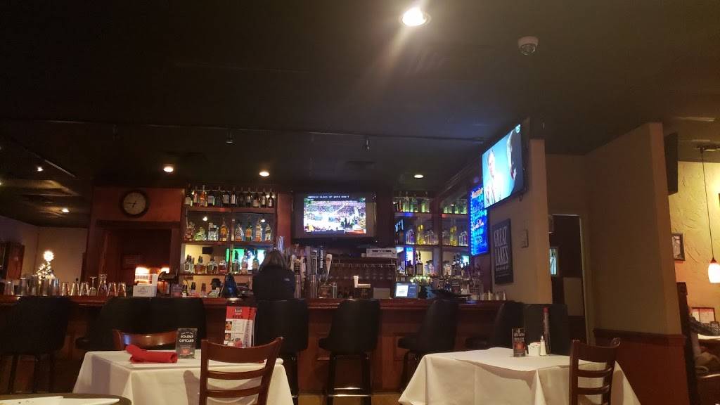 Bugsys Italian Cuisine | restaurant | 7936 Hills and Dales Rd NW, Massillon, OH 44646, USA | 3308800881 OR +1 330-880-0881