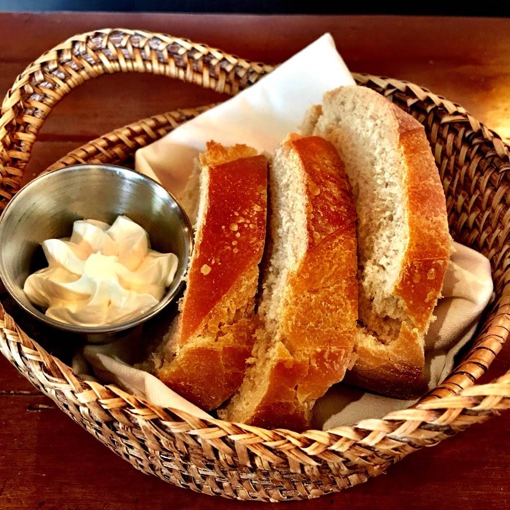 The Goose American Bistro & Bar | restaurant | 972 Boston Post Rd, Darien, CT 06820, USA | 2036562600 OR +1 203-656-2600