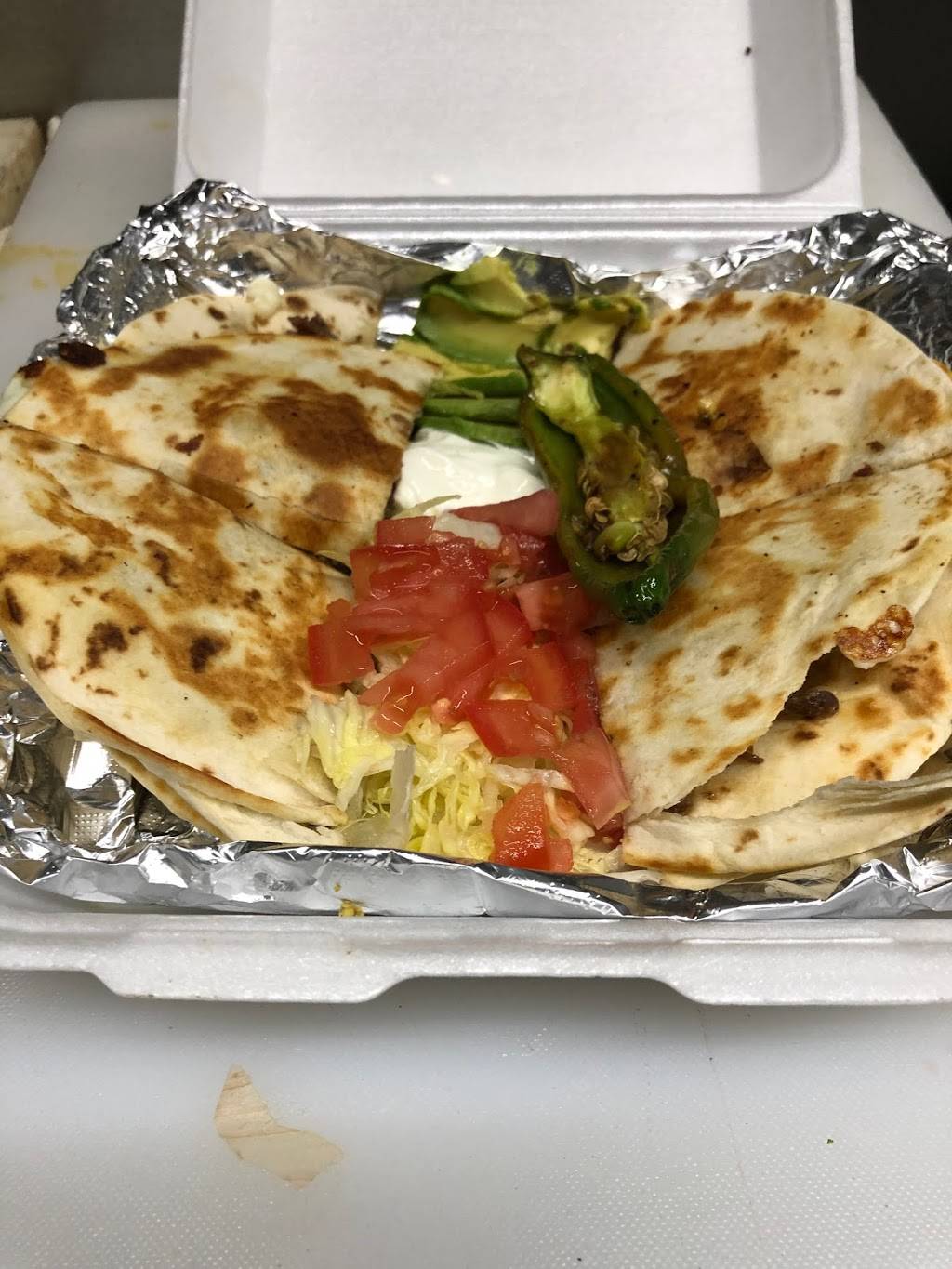 J.M.G Family Food Stand | restaurant | 1717 SW Military Dr #78214, San Antonio, TX 78214, USA | 2104212824 OR +1 210-421-2824