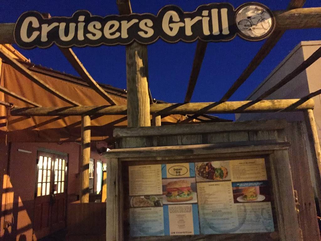 Cruisers Grill | restaurant | 3 St George St, St. Augustine, FL 32084, USA | 9048246993 OR +1 904-824-6993
