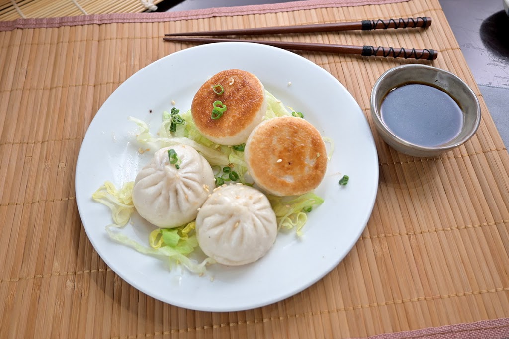 BOOM BUNS | restaurant | 6649 Castor Ave, Philadelphia, PA 19149, USA | 6107075185 OR +1 610-707-5185