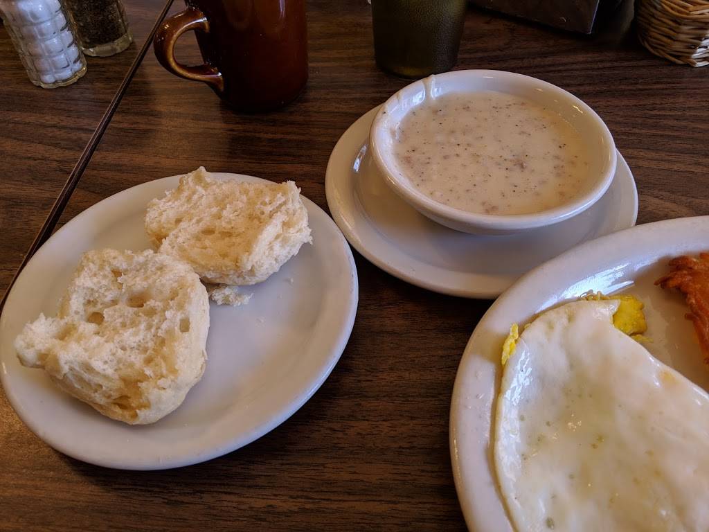 Sterling Cafe | restaurant | 131 S Broadway Ave, Sterling, KS 67579, USA | 6202783099 OR +1 620-278-3099