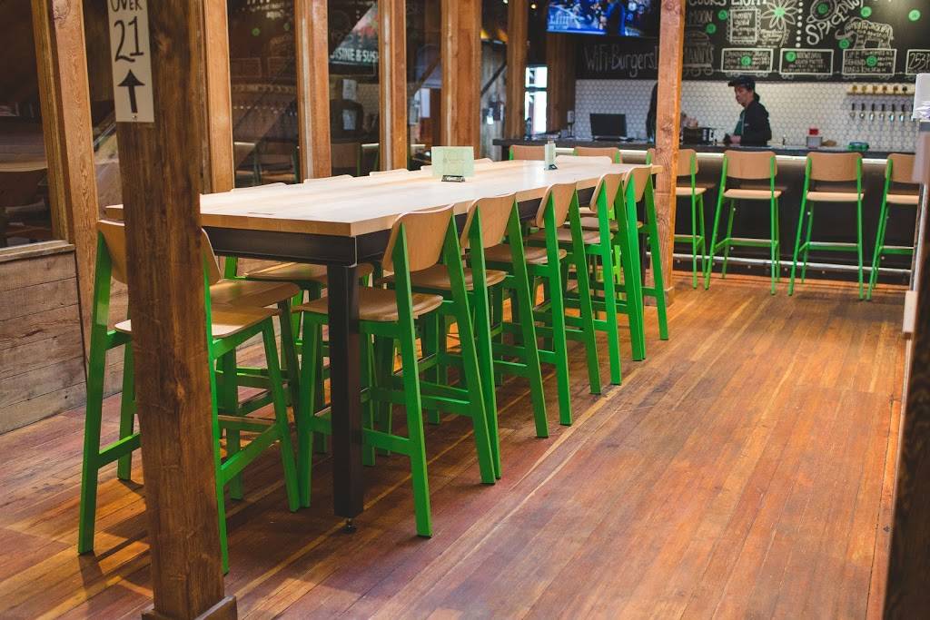 Mammoth Burger Company | restaurant | 8715 271st St NW, Stanwood, WA 98292, USA | 3605724500 OR +1 360-572-4500