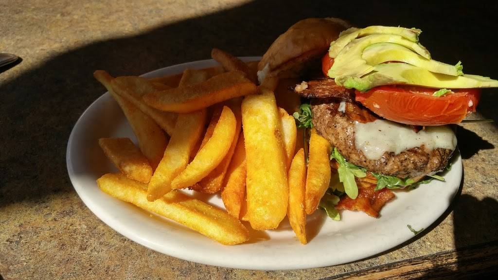 Flatirons | restaurant | 2540 Tenderfoot Hill St, Colorado Springs, CO 80906, USA | 7195762540 OR +1 719-576-2540