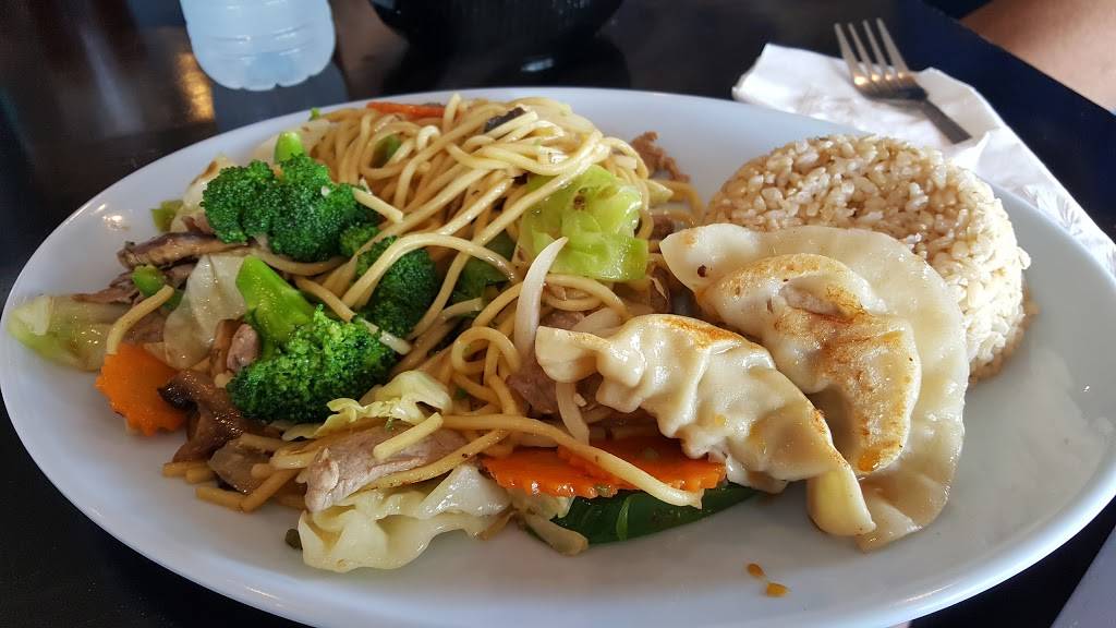 Teriyaki House | restaurant | 1845 S Rock Rd, Wichita, KS 67207, USA | 3166810095 OR +1 316-681-0095