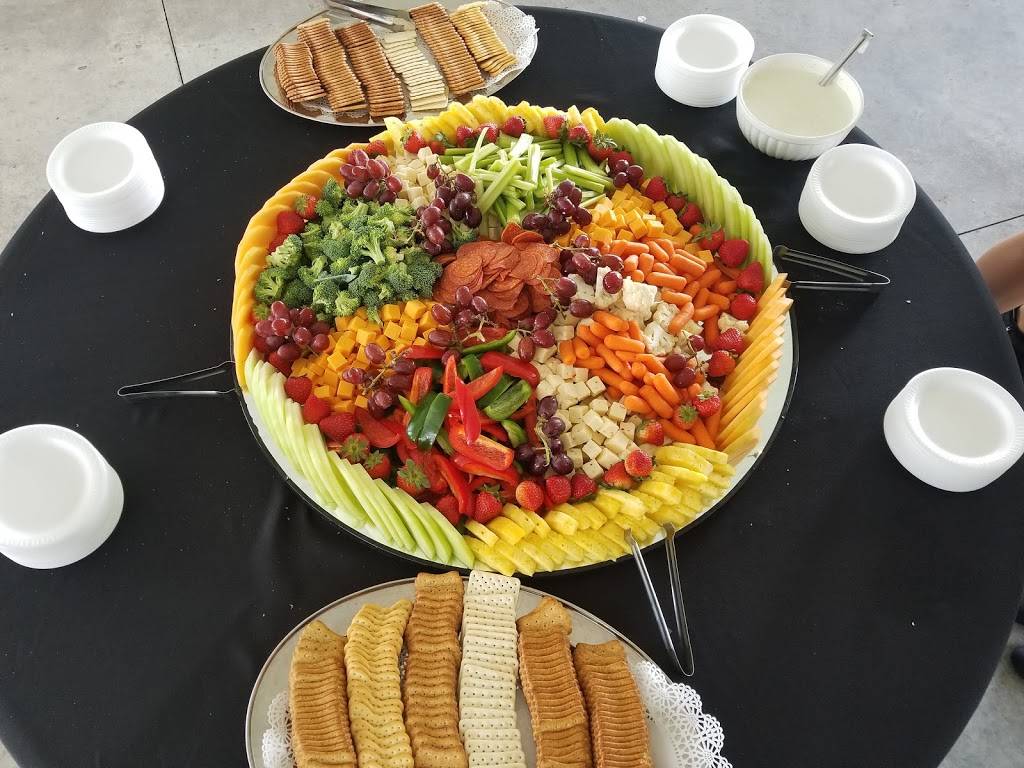 Freds | restaurant | 22 Water St, Fredonia, NY 14063, USA | 7166726999 OR +1 716-672-6999