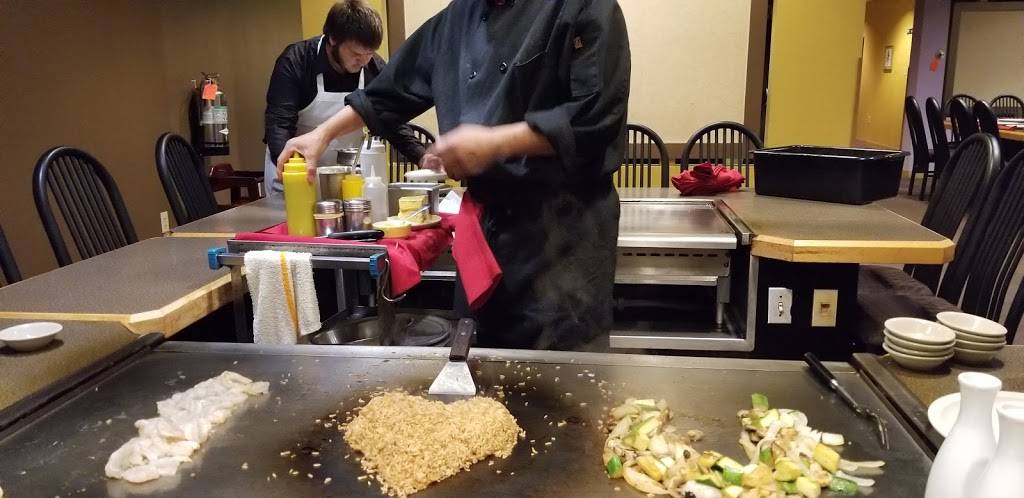 Akira Sushi and Hibachi | restaurant | 6025 Kruse Dr, Solon, OH 44139, USA | 4403496850 OR +1 440-349-6850