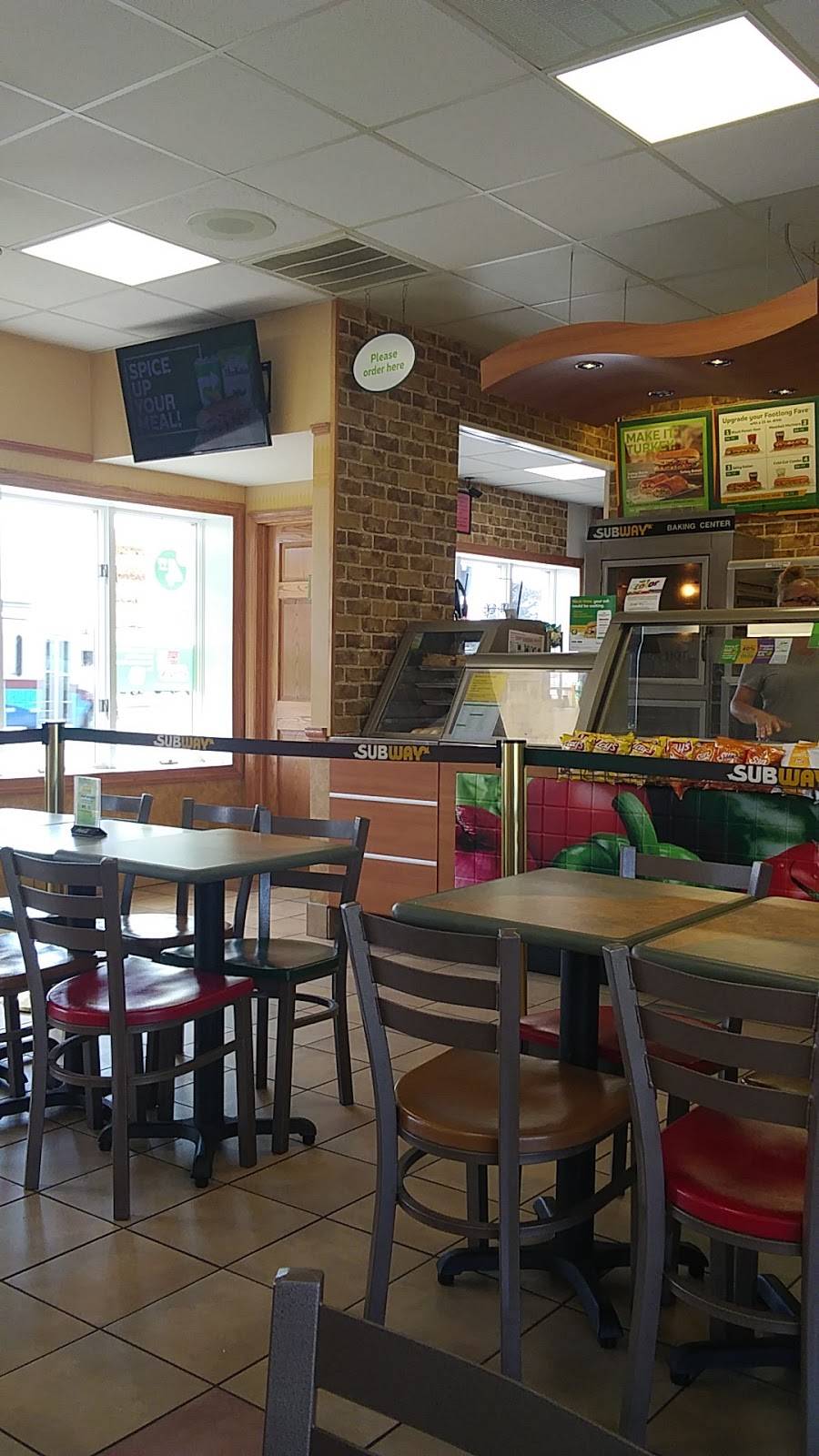 Subway | restaurant | 1601 Wabash Ave, Springfield, IL 62704, USA | 2177268800 OR +1 217-726-8800
