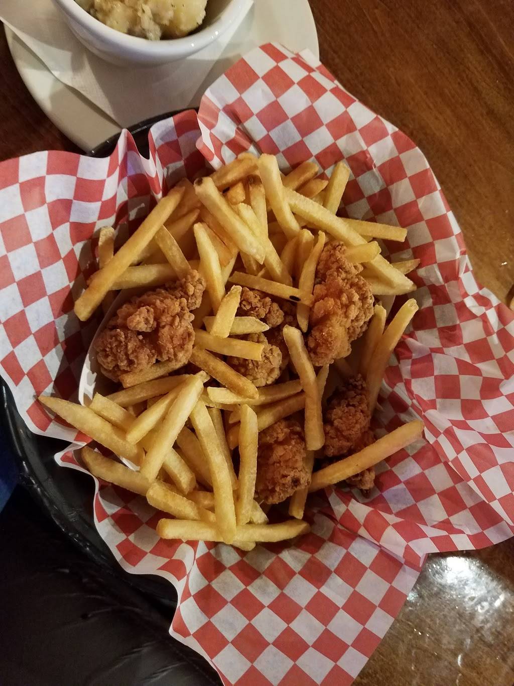 Crystal Lake Rib House | restaurant | 540 E Terra Cotta Ave, Crystal Lake, IL 60014, USA | 8154773600 OR +1 815-477-3600