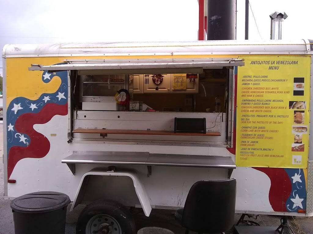 Antojitos La Venezolana | restaurant | 1451 Donelson Pike, Nashville, TN 37217, USA | 6159464501 OR +1 615-946-4501