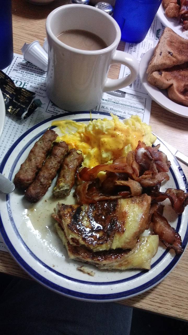 Countryside Restaurant | restaurant | 98 Main St, Corinth, ME 04427, USA | 2072853694 OR +1 207-285-3694