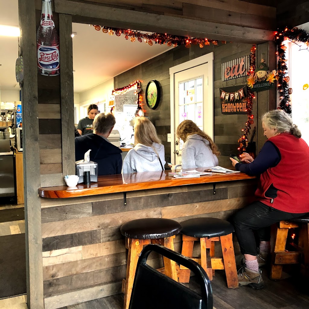 HUFF N PUFF | restaurant | 9455 US-12, Randle, WA 98377, USA | 3604975721 OR +1 360-497-5721