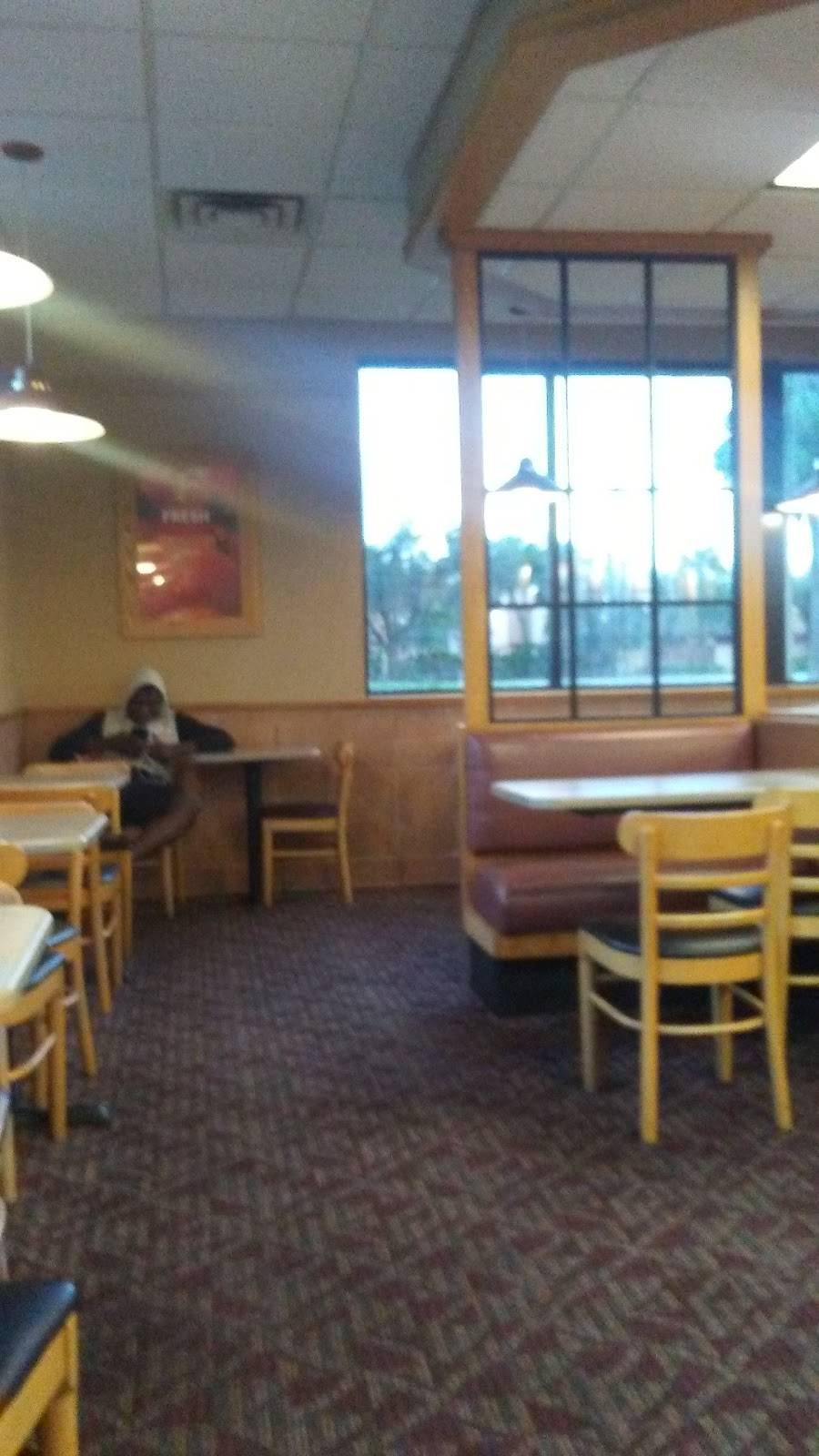 Wendys | restaurant | 3075 45th St, West Palm Beach, FL 33407, USA | 5616878534 OR +1 561-687-8534