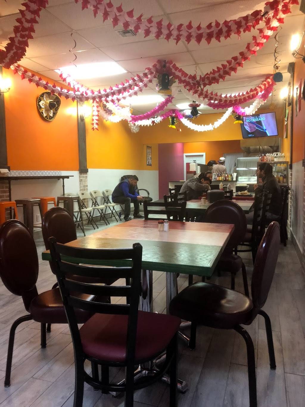 Taqueria Marquez Mexican Grill | restaurant | 273 Burnside Ave, Lawrence, NY 11559, USA | 5168373202 OR +1 516-837-3202