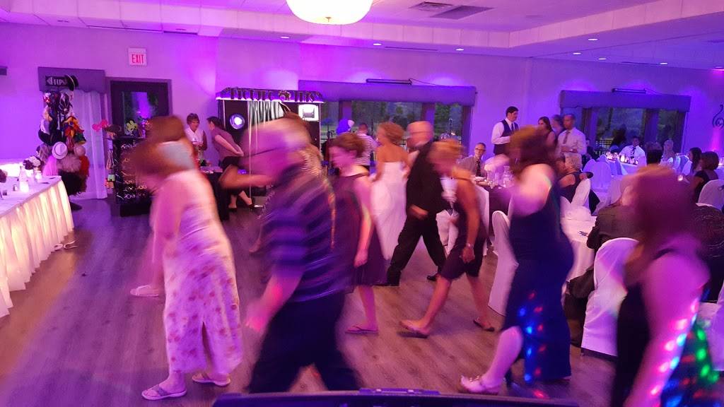 Timber Ridge Golf Course | restaurant | Door #1, 2330 E 250 N, Bluffton, IN 46714, USA | 2608242728 OR +1 260-824-2728