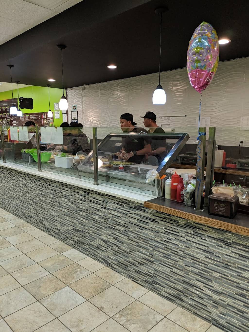 J-Petal Ice Cream and Crepe | restaurant | 5714 1490, NJ-37 #3, Toms River, NJ 08753, USA | 7322818749 OR +1 732-281-8749