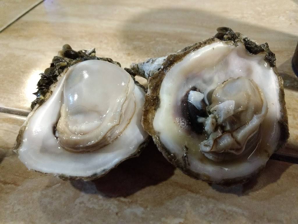 Clermont Oyster Bar | restaurant | 1500 S Hwy 27, Clermont, FL 34715, USA | 3522422857 OR +1 352-242-2857