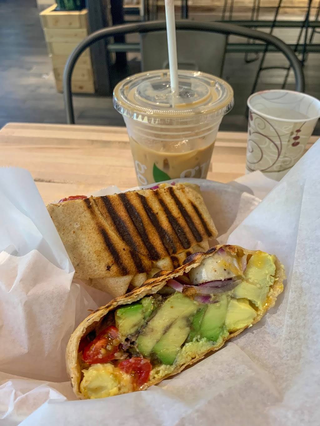 Living Green Cafe | restaurant | 2202 N Federal Hwy, Boca Raton, FL 33431, USA | 5612457833 OR +1 561-245-7833