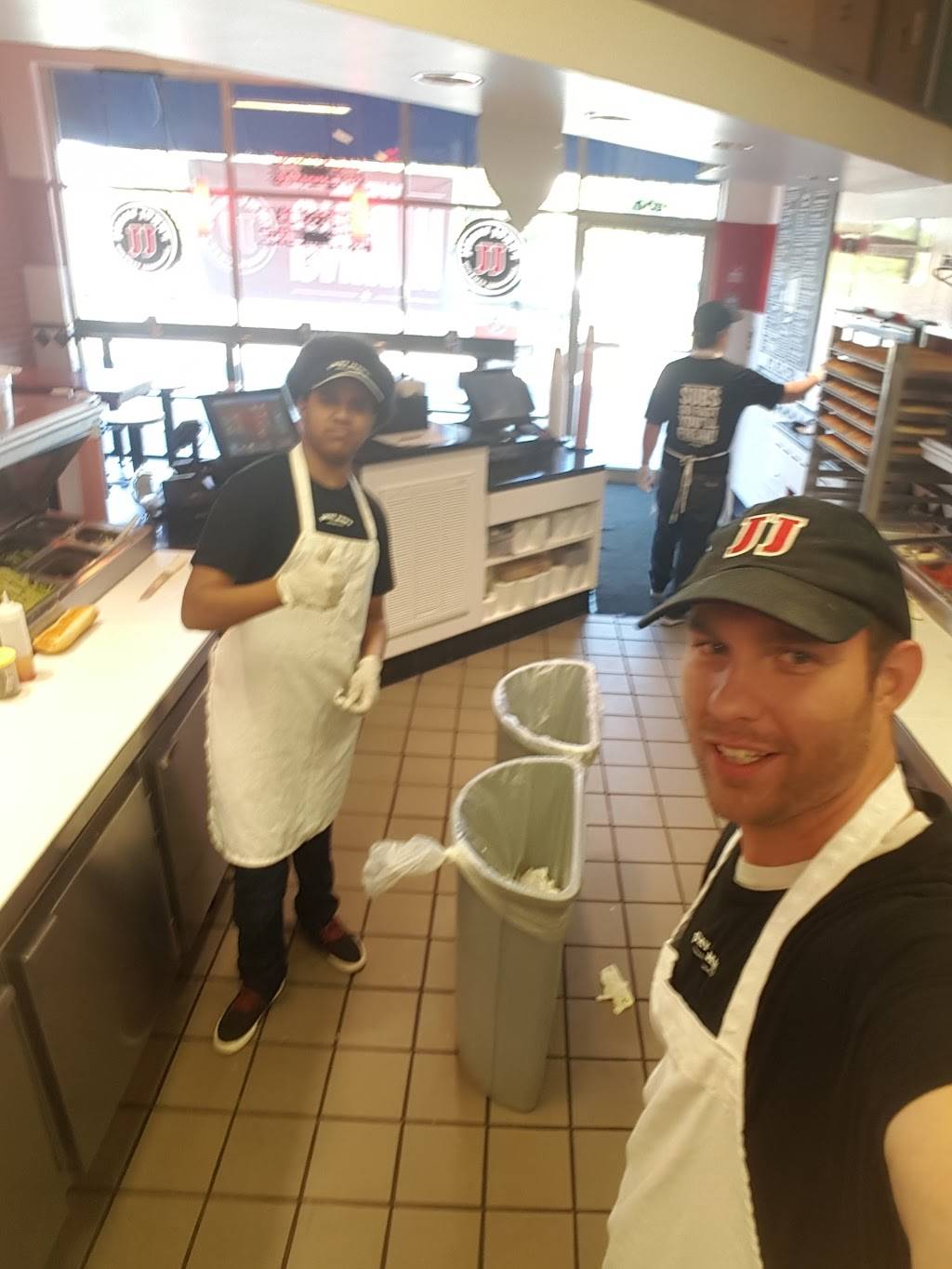 Jimmy Johns | meal delivery | 4825 E 96th St Suite 1400, Indianapolis, IN 46240, USA | 3175698060 OR +1 317-569-8060