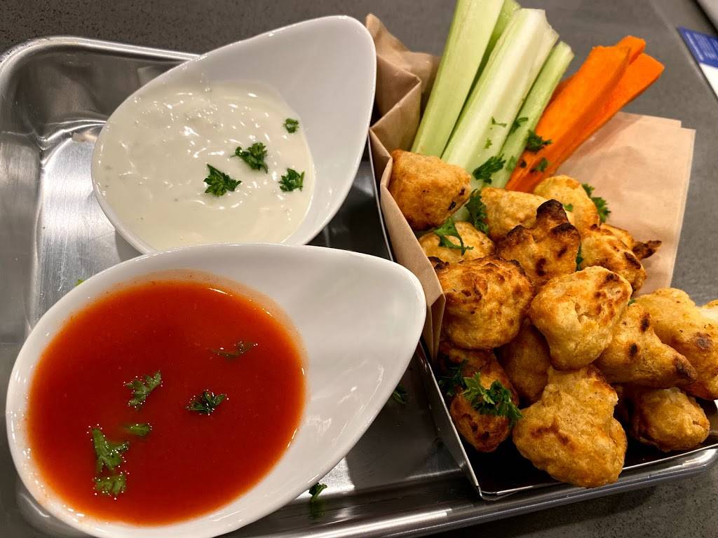 The Golf Bar | restaurant | 5583 Clairemont Mesa Blvd, San Diego, CA 92117, USA | 8585985101 OR +1 858-598-5101