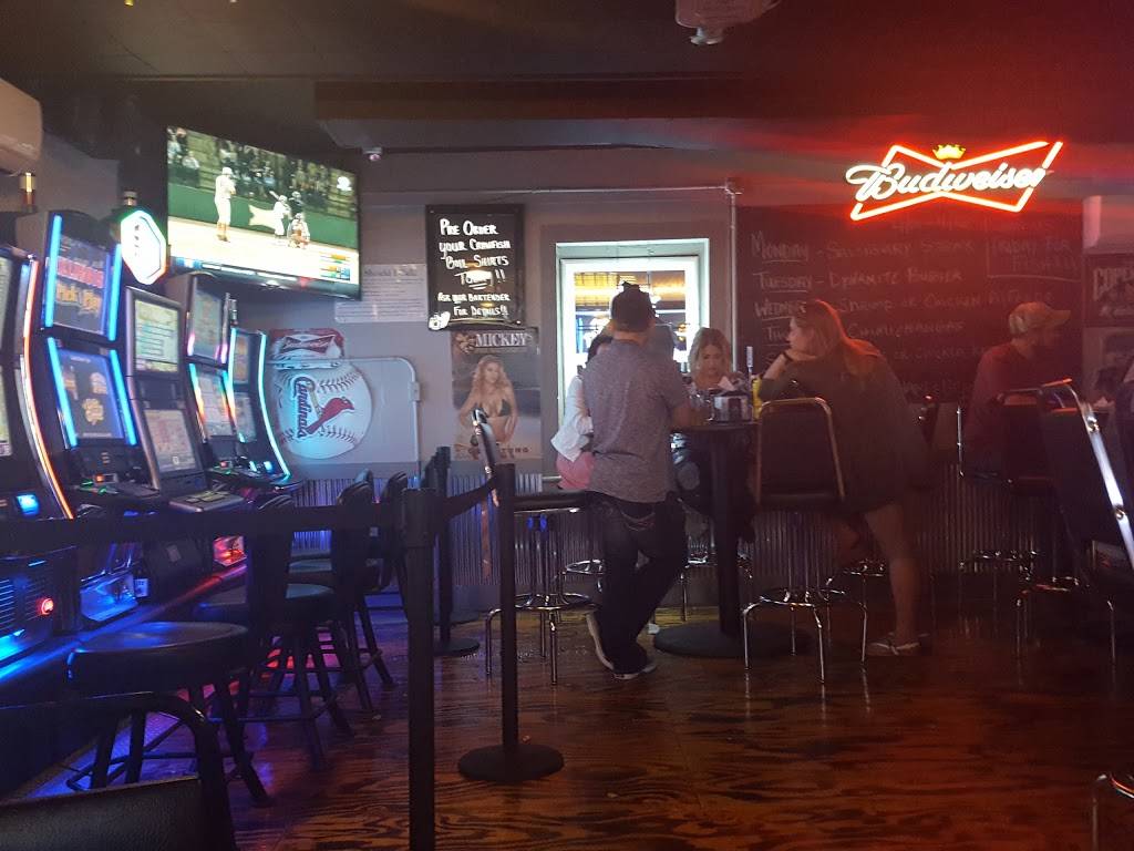 Prairie Inn | restaurant | 8471 Prairietown Rd, Dorsey, IL 62021, USA | 6188882400 OR +1 618-888-2400