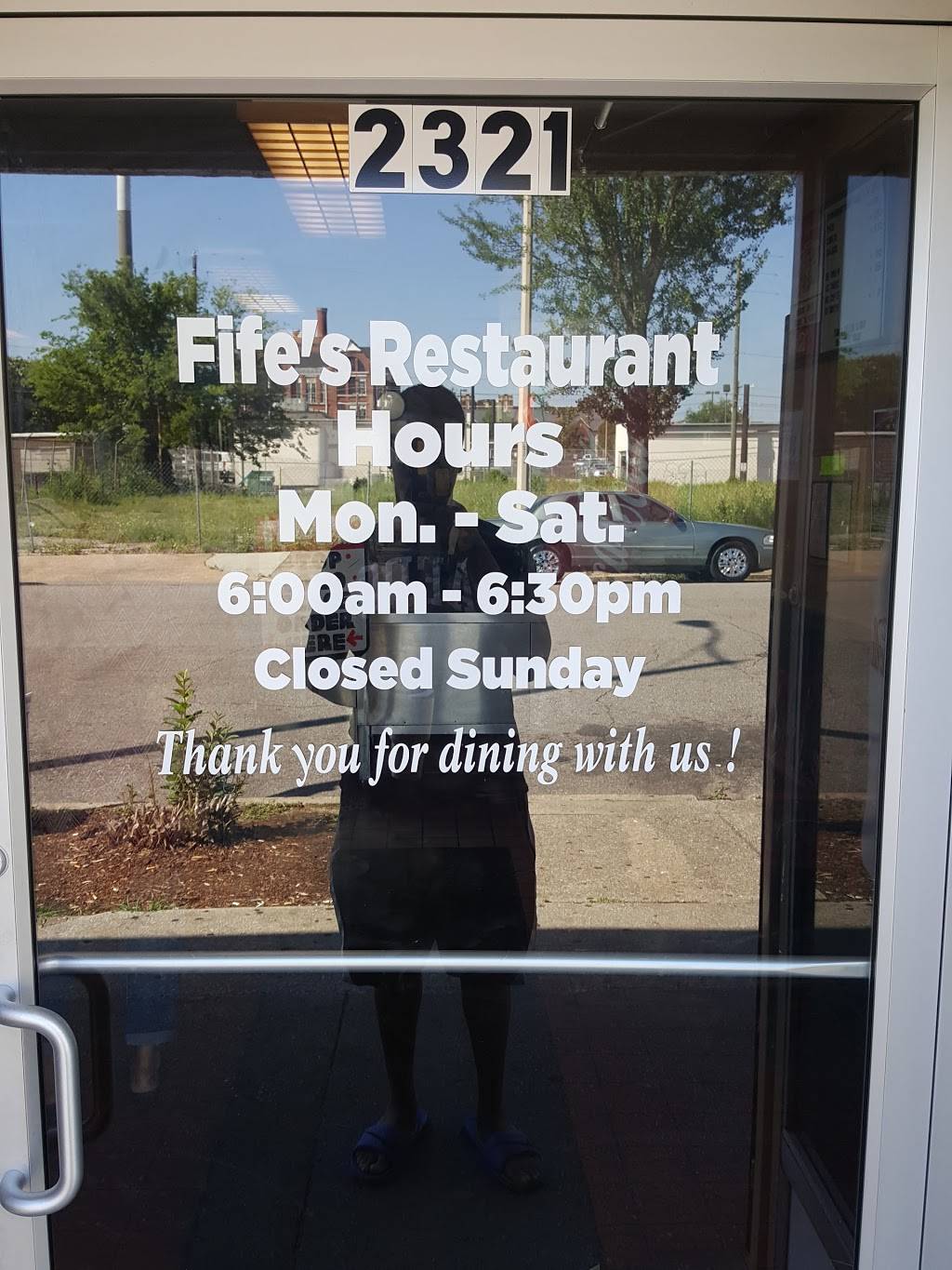 Fifes Restaurant | restaurant | 2321 4th Ave N, Birmingham, AL 35203, USA | 2052549167 OR +1 205-254-9167