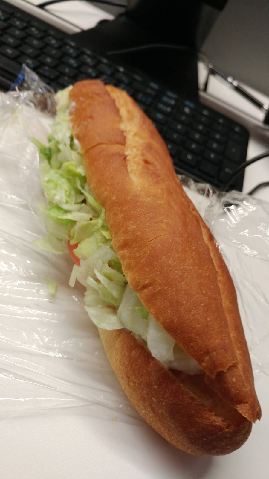 Super Sandwich | meal takeaway | 1115 Rue Sherbrooke Ouest, Montréal, QC H3A 1H3, Canada | 5148421560 OR +1 514-842-1560