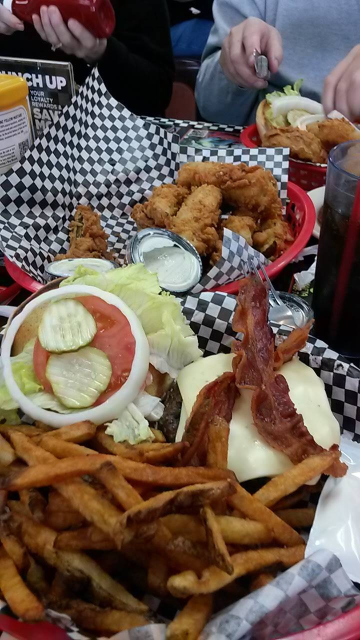 TCs Grill | restaurant | 2514 Old Niles Ferry Rd, Maryville, TN 37801, USA | 8659801905 OR +1 865-980-1905