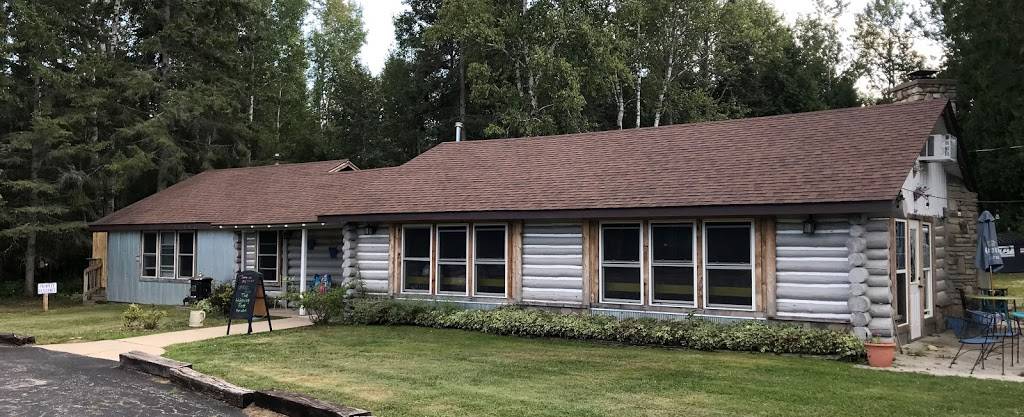 The Hitching Post Bar & Grill | restaurant | 4849 Glidden Dr, Sturgeon Bay, WI 54235, USA | 9208181114 OR +1 920-818-1114