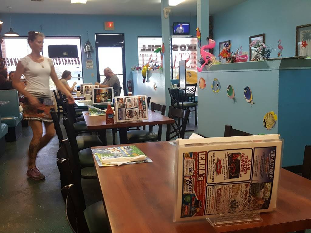 Nikos Grill | restaurant | 14100 Hicks Rd, Hudson, FL 34669, USA | 7278191548 OR +1 727-819-1548