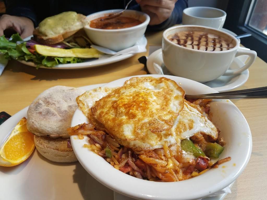 Trident Booksellers & Cafe | cafe | 338 Newbury St, Boston, MA 02115, USA | 6172678688 OR +1 617-267-8688