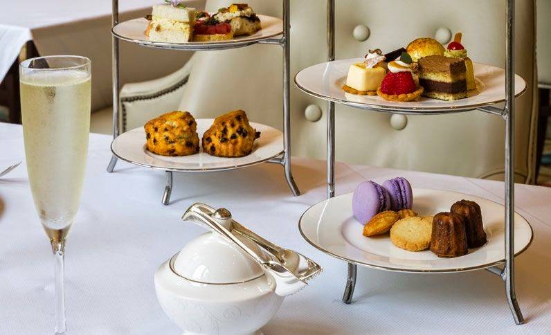 Lacroix Restaurant at The Rittenhouse | restaurant | 210 W Rittenhouse Square, Philadelphia, PA 19103, USA | 2157902533 OR +1 215-790-2533