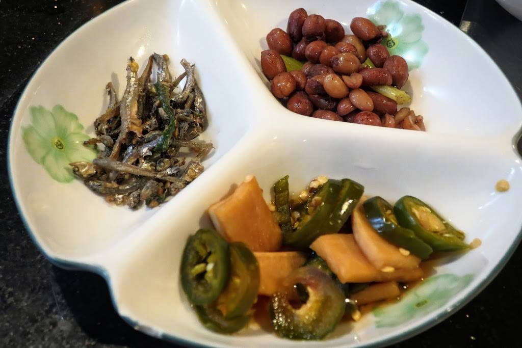 Ming Xing BBQ | restaurant | 35-14 Farrington St, Flushing, NY 11354, USA | 7184610980 OR +1 718-461-0980