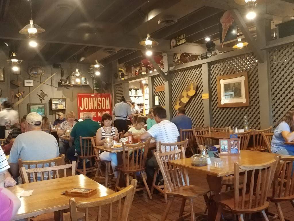 Cracker Barrel Old Country Store | restaurant | 7720 Main St Ste 19, Fogelsville, PA 18051, USA | 6104810055 OR +1 610-481-0055