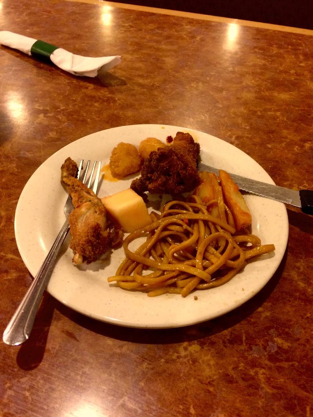 Super China Buffet | restaurant | 611 W Panola St, Carthage, TX 75633, USA | 9036900888 OR +1 903-690-0888