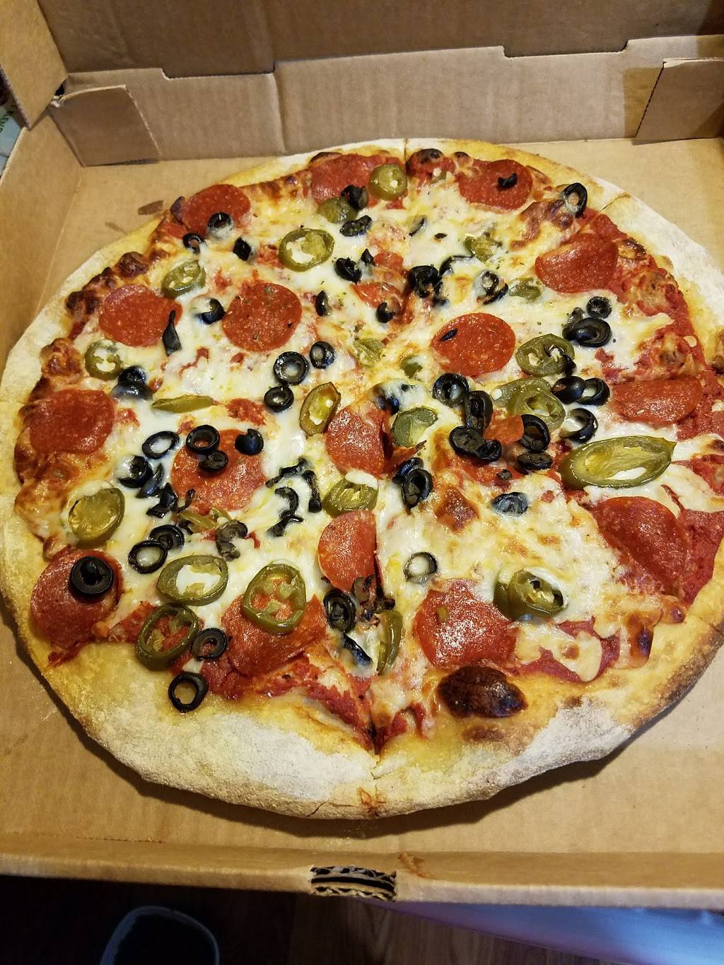 Golden Pizza Fried Chicken & Subs | meal delivery | 1061 Alamance Church Rd, Greensboro, NC 27406, USA | 3362857162 OR +1 336-285-7162